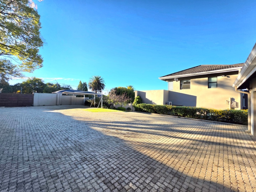 4 Bedroom Property for Sale in Eureka Free State